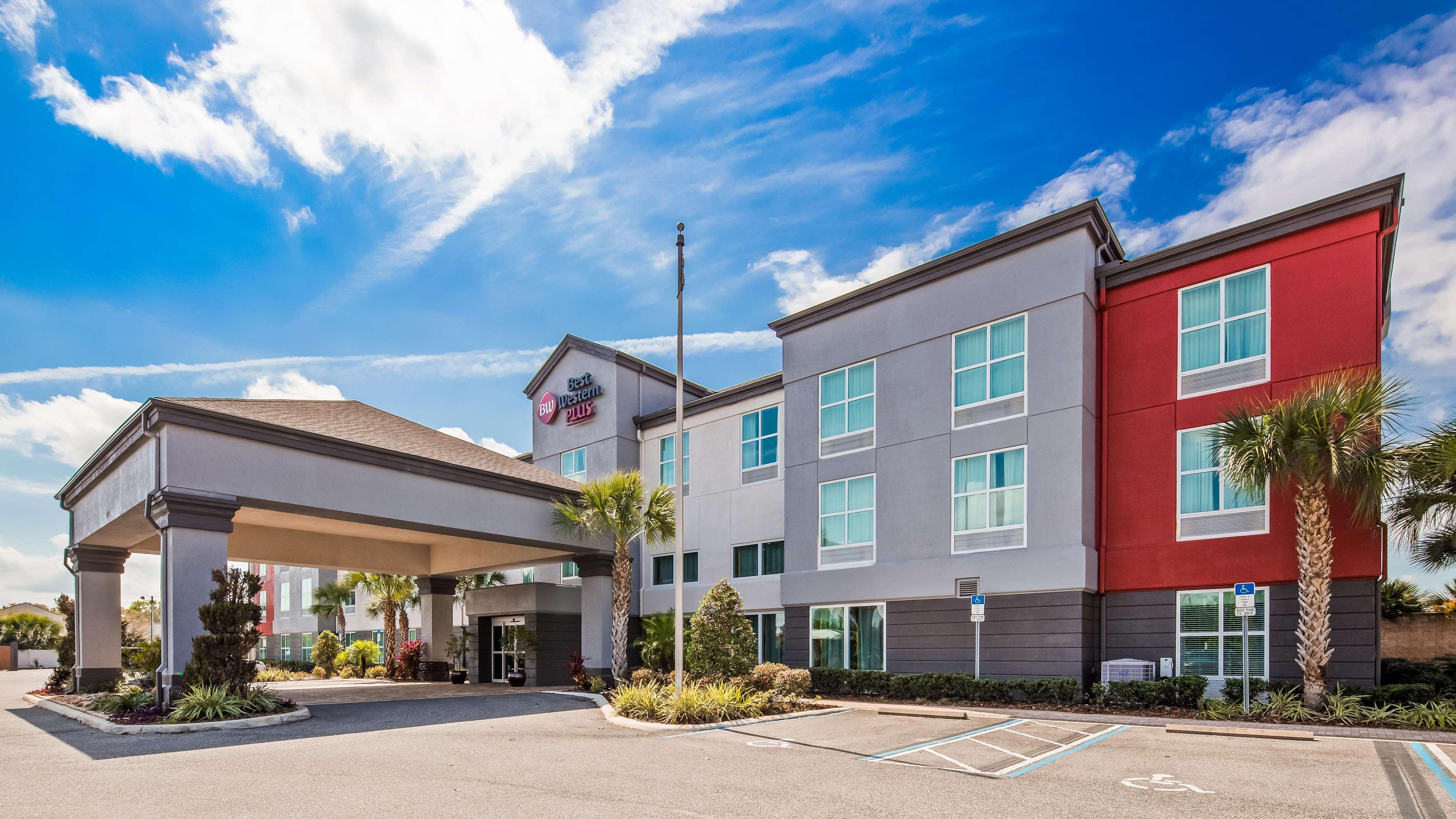 Best Western Plus Chain Of Lakes Inn & Suites Leesburg Exterior photo