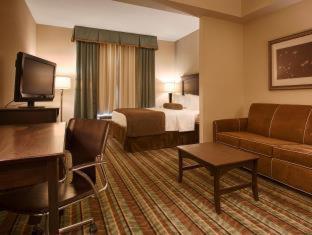 Best Western Plus Chain Of Lakes Inn & Suites Leesburg Room photo